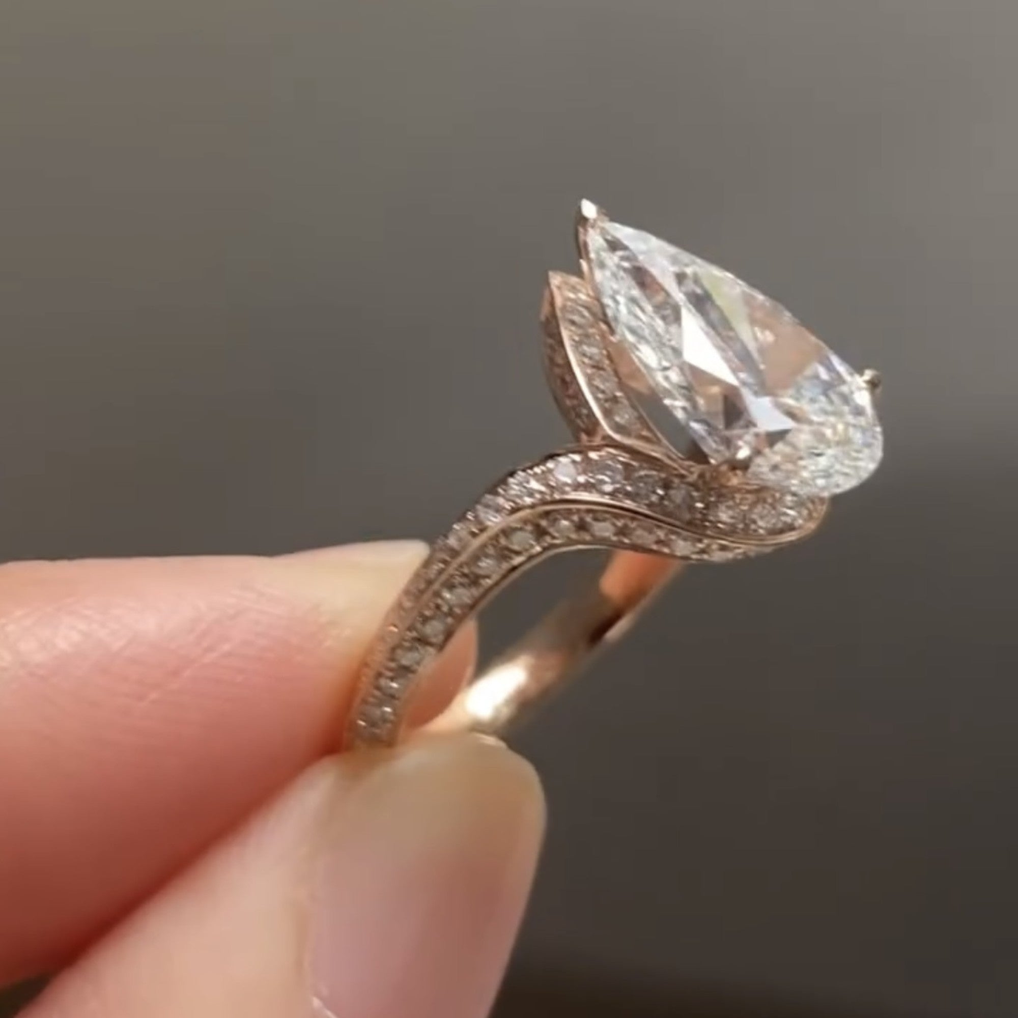 Pear Moissanite Engagement Ring Unique Style Wedding Ring