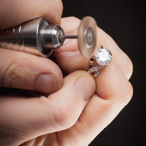 Polishing Jewellery